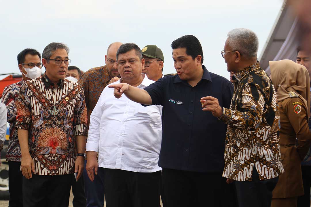 Pembentukan yang diselaraskan dengan revitalisasi industri gula nasional di Kebun Tebu Temugiring Mojokerto, Jawa Timur, Senin (10/10/2022),