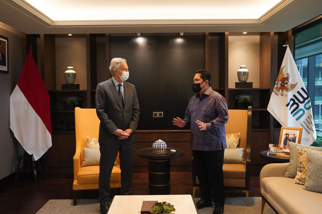 Menteri Badan Usaha Milik Negara (BUMN), Erick Thohir dan jajarannya, bertemu dengan Sir Tony Blair