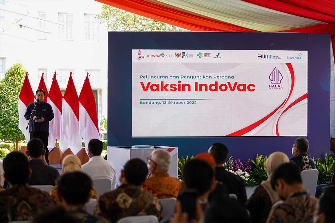 Presiden Joko Widodo meluncurkan dan menyaksikan penyuntikan perdana Vaksin Indovac yang merupakan vaksin Covid-19 pertama dengan teknologi sub-unit protein rekombinan hasil pengembangan dan produksi karya putra putri terbaik bangsa.